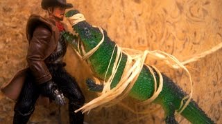 ОХОТНИК ЗА КРОКОДИЛАМИ! ЗМЕИ! Мультик для детей. Игрушки(Охотник за крокодилами крадет маленького крокодильчика, и кидает его к змеям. Змеи издеваются над ним. Но. 2016-10-25T05:05:24.000Z)