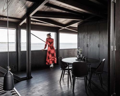 Редкие гости. Предложения со словосочетанием &laquo;редкий гость&raquo;