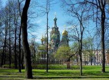 Май в городе (Санкт-Петербург, Михайловский сад)