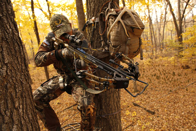 Охотник с арбалетом