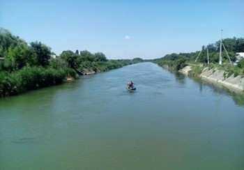 Правоегорлыкский канал фото