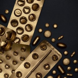 С какими лекарствами нужно быть осторожнее на солнце