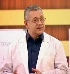 лечение должен назначать врач