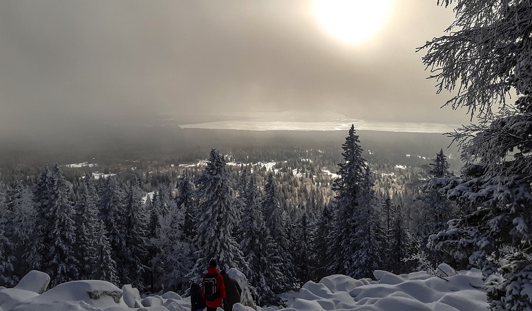 Гора Зюраткуль