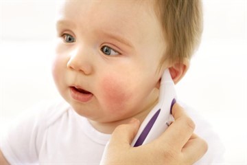 Какая температура должна быть у новорожденного ребёнка: понятие о терморегуляции и правила измерения