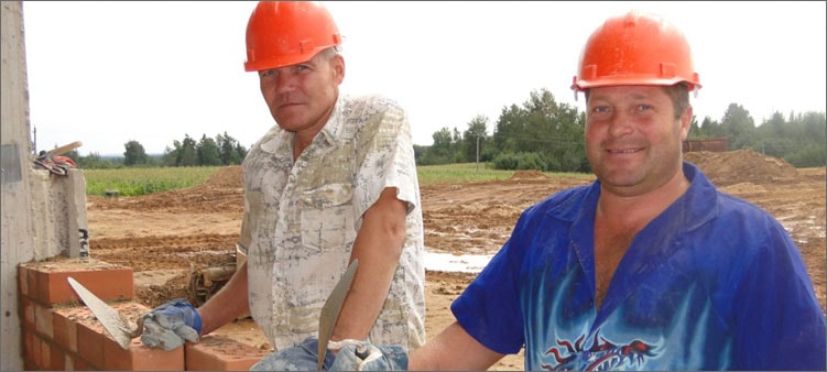 каменщики-строят