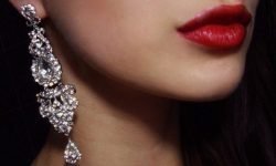 С потерей сережек связано много народных примет