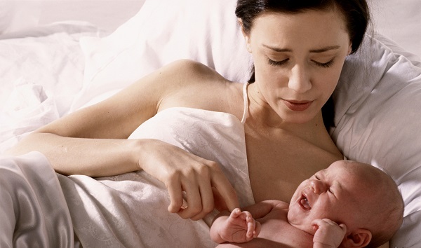 Отказ от груди и плач малыша