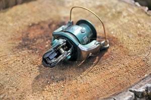 Сломанная безынерционная катушка