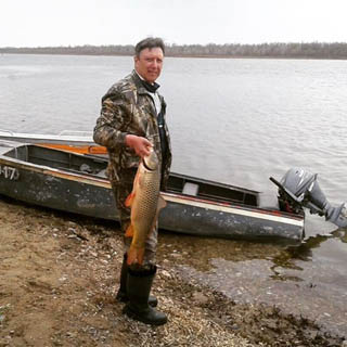 Фото: рыбалка в апреле на Ахтубе