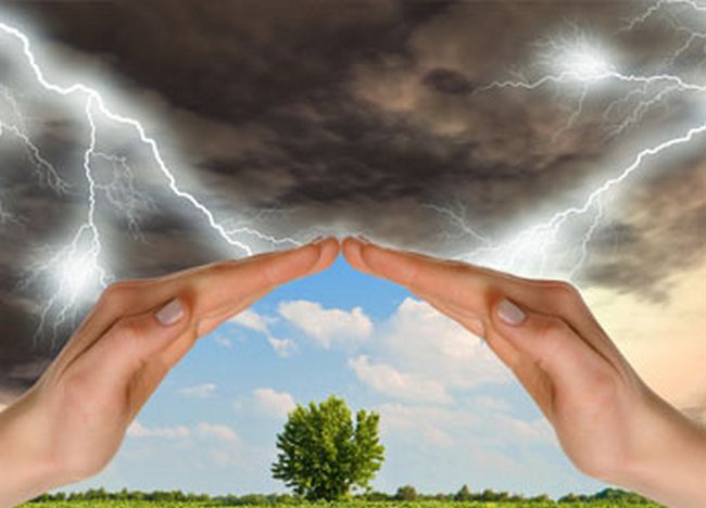 Еще древние заметили, что изменение погоды значительно сказывается на самочувствии человека.