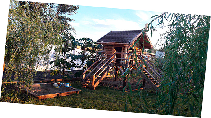 Детская горка.