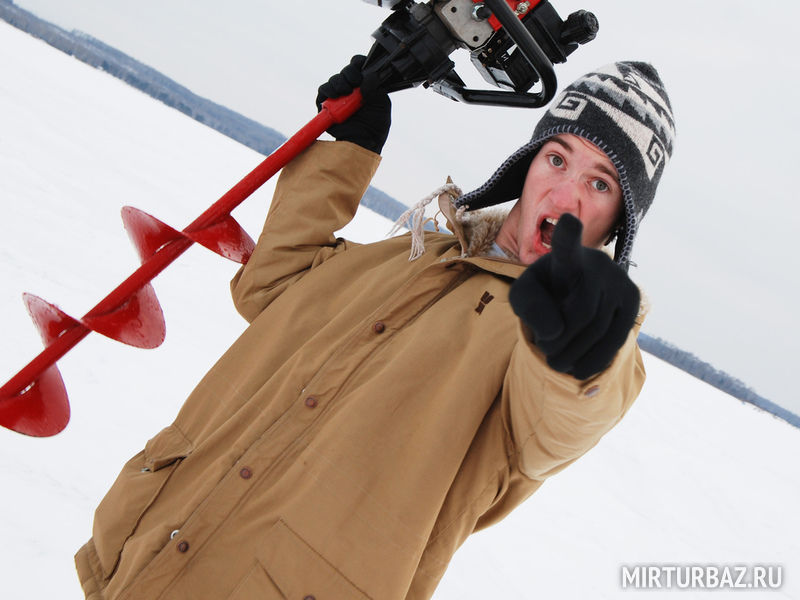 Даже новичкам рыбалка дарит хорошее настроение