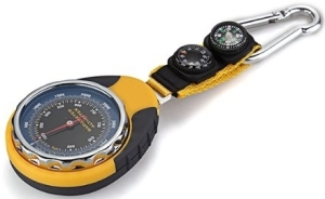 Атмосферное давление для рыбалки: влияние изменений погоды на клев