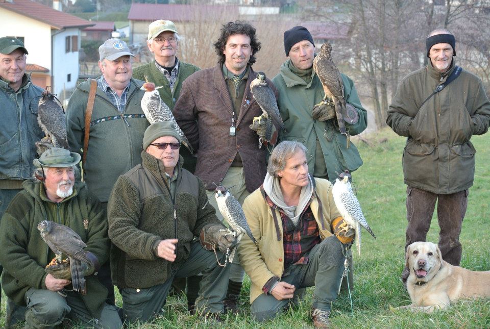 Соколиная охота, охота с ловчей птицей, охота с соколом, соколиная охота в России, традиции соколиной охоты, охота с ловчими птицами, охота с соколом, охота с орлом, охота с ястребом